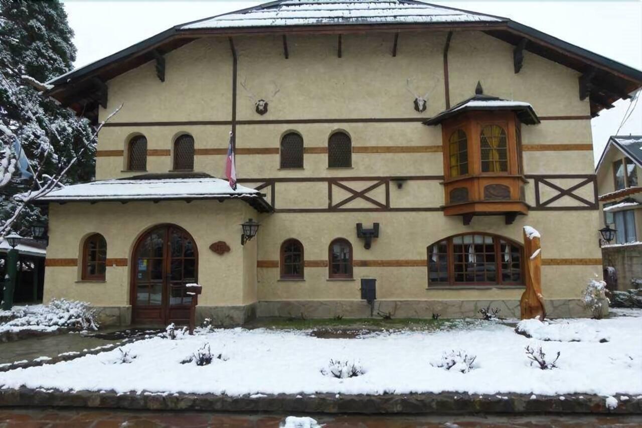 Hosteria La Posta Del Cazador San Martín de los Andes Exterior foto