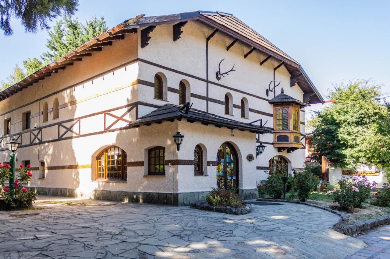 Hosteria La Posta Del Cazador San Martín de los Andes Exterior foto