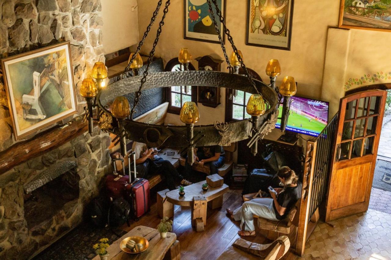 Hosteria La Posta Del Cazador San Martín de los Andes Exterior foto