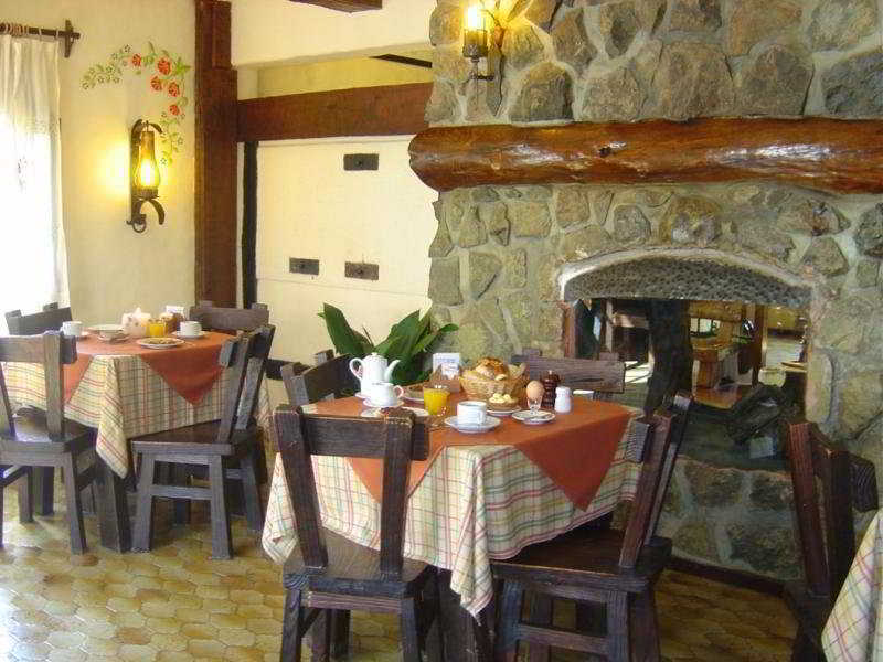 Hosteria La Posta Del Cazador San Martín de los Andes Exterior foto