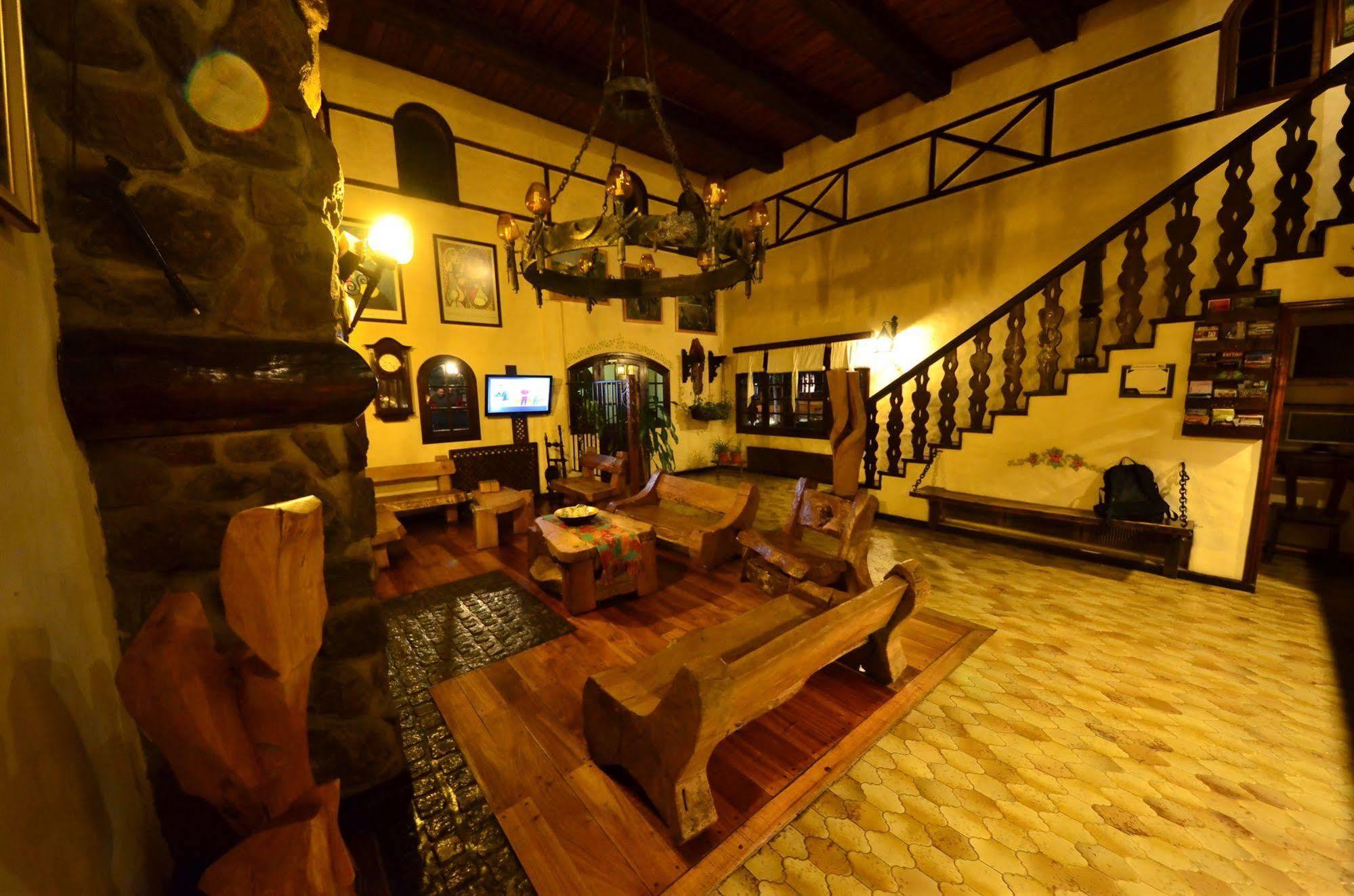 Hosteria La Posta Del Cazador San Martín de los Andes Exterior foto