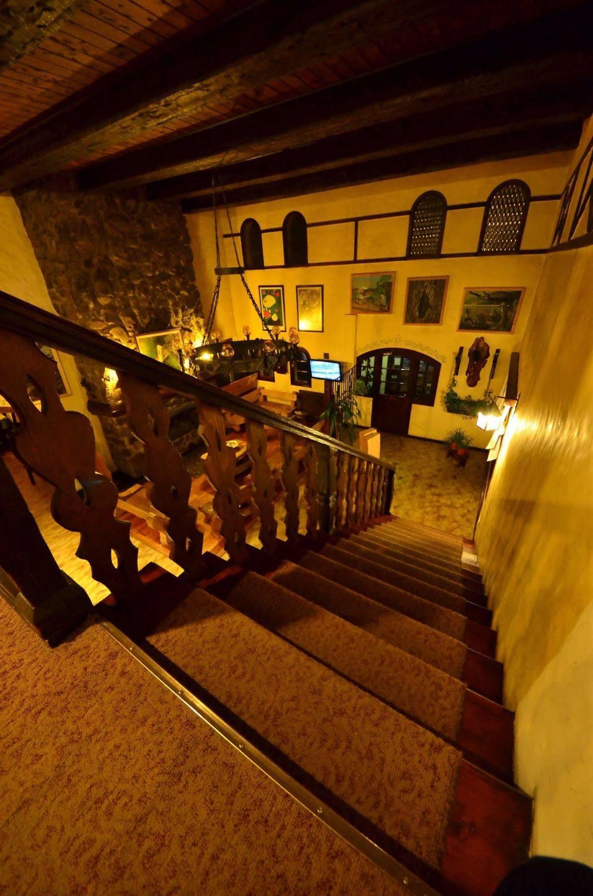 Hosteria La Posta Del Cazador San Martín de los Andes Exterior foto
